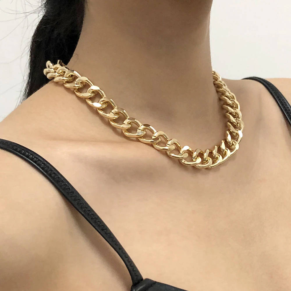 Pendant Chain Twisted Gold Chain