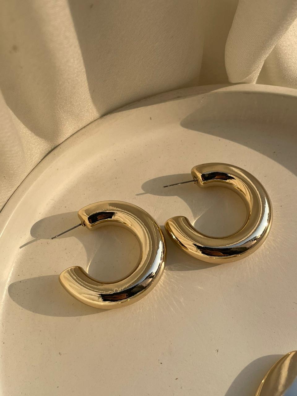 C-Shaped Golden Hoop Earrings - Firstglam Quick