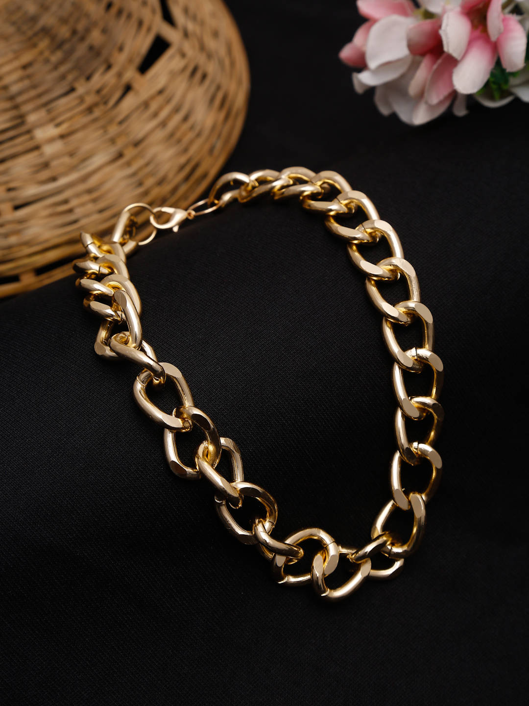 Pendant Chain Twisted Gold Chain